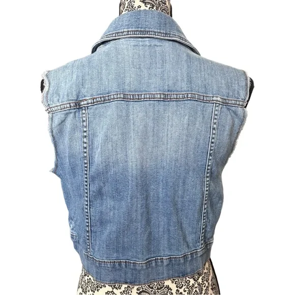 Torrid Blue Denim Sleeveless Cropped Vest Frayed Arm Opening Size 1 14/16 1X - Picture 3 of 9